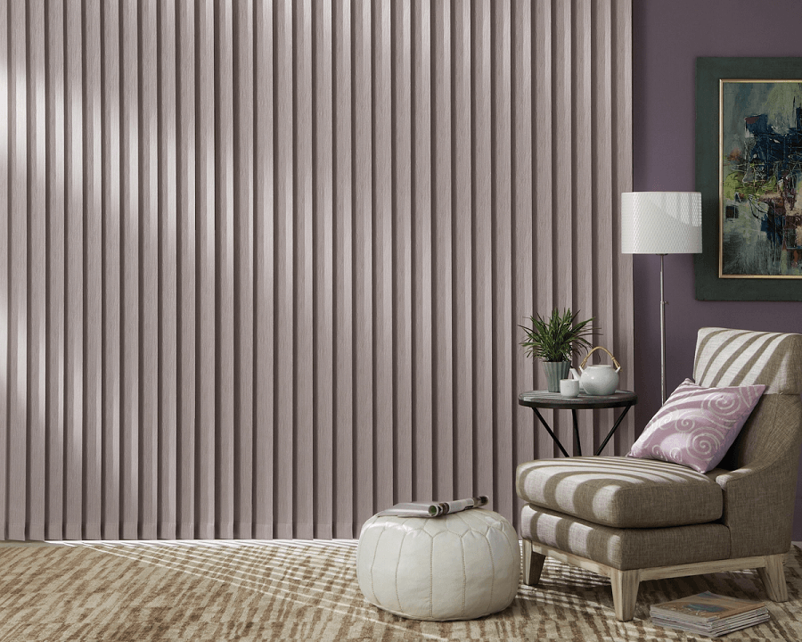 Rèm sáo dọc được xếp dọc thẳng xuống và có khả năng xoay 180 độ